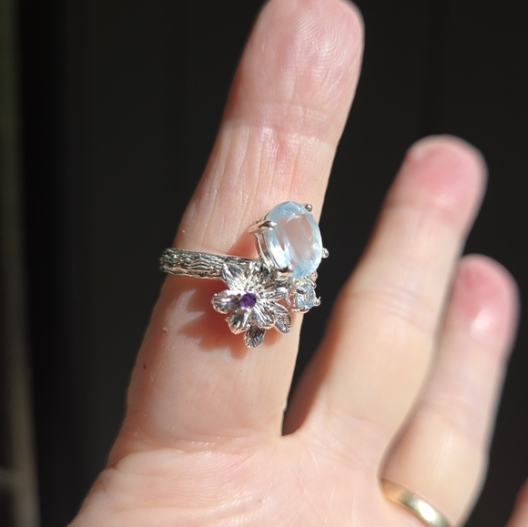 Aquamarine 4k Topaz & Amethyst floral setting sterling & white gold ring sz8 - Picture 3 of 8
